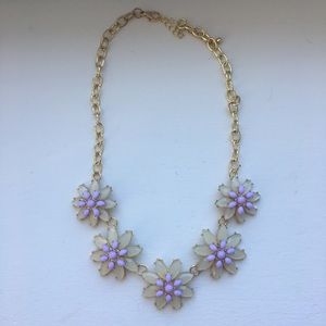 Francesca’s Flower Necklace
